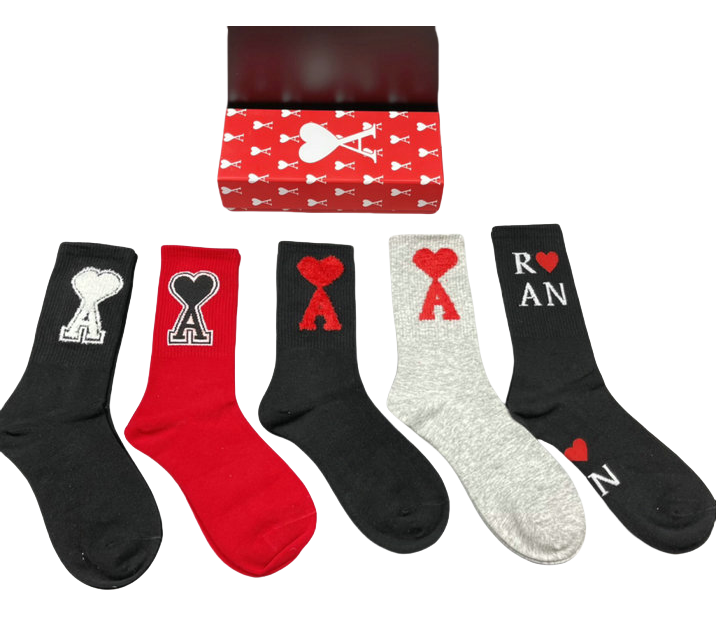Brand Socks
5+ colorways
[Premium Quality]