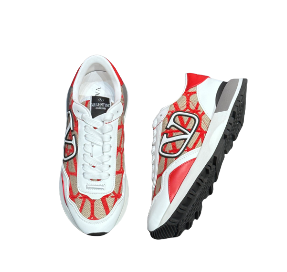 Valentino Shoes
12+ colorways
[Premium Quality]