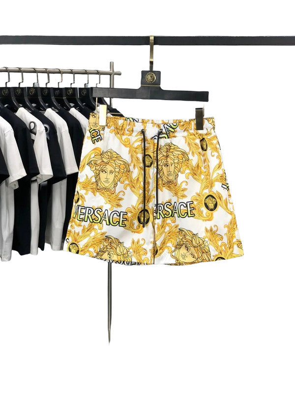 Versace Shorts
2+ colorways
[Premium Quality]