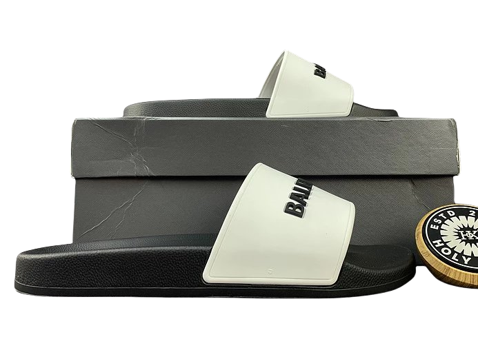 Balenciaga Slides
8+ colorways
[Premium Quality]